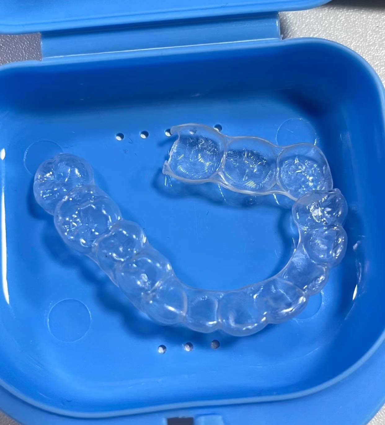 Ảnh Hàm duy trì trong suốt nhựa Mỹ do Viet Dental Lab sản xuất